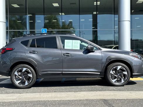 Certified 2025 Subaru Crosstrek 2.5i Limited w/ Crosstrek Mirror Package image 3