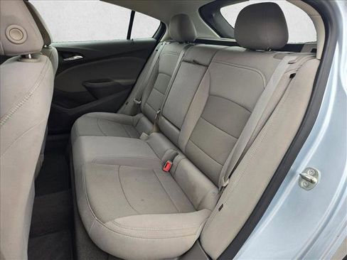 Used 2017 Chevrolet Cruze LT w/ Convenience Package image 17