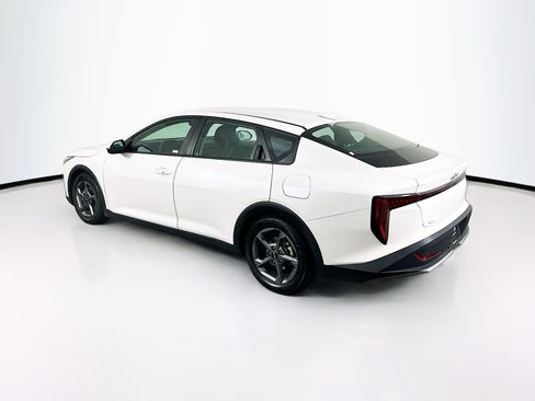 Used 2025 Kia K4 FWD image 5