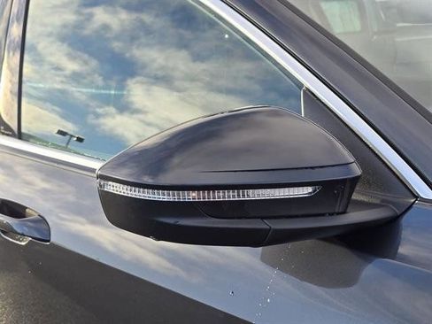 Used 2025 Audi Q5 Premium Plus image 31