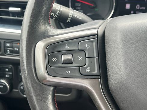 Used 2021 Chevrolet Suburban RST w/ Luxury Package image 33