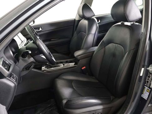 Used 2020 Kia Optima Premium image 32