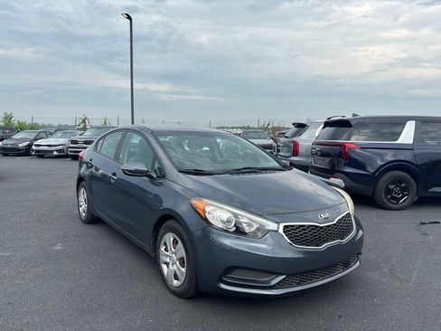 Used 2016 Kia Forte LX w/ LX Popular Package FWD image 1