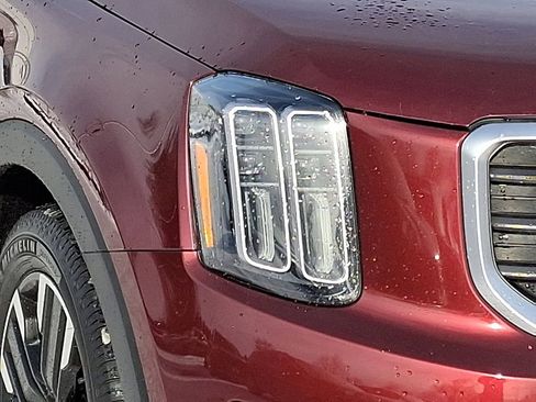 Used 2024 Kia Telluride SX Prestige image 10