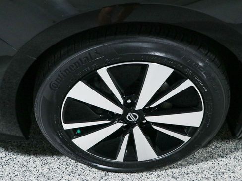 Used 2021 Nissan Altima 2.5 SL FWD image 11