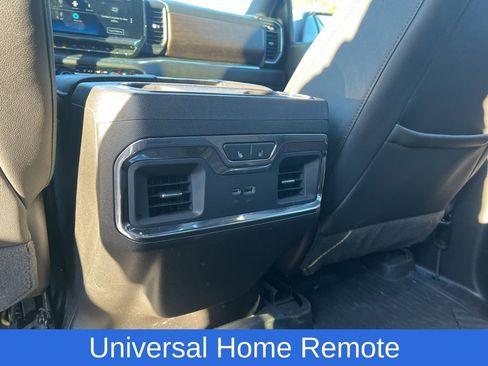Used 2024 Chevrolet Silverado 1500 High Country w/ Technology Package image 21