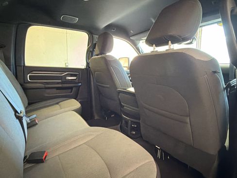 Used 2024 RAM 2500 Big Horn w/ Bed Utility Group image 31