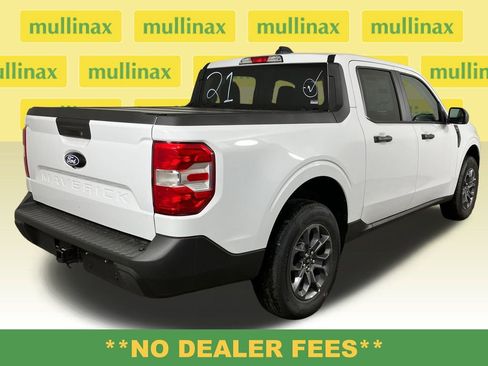 New 2025 Ford Maverick XLT w/ Equipment Group 302A image 4