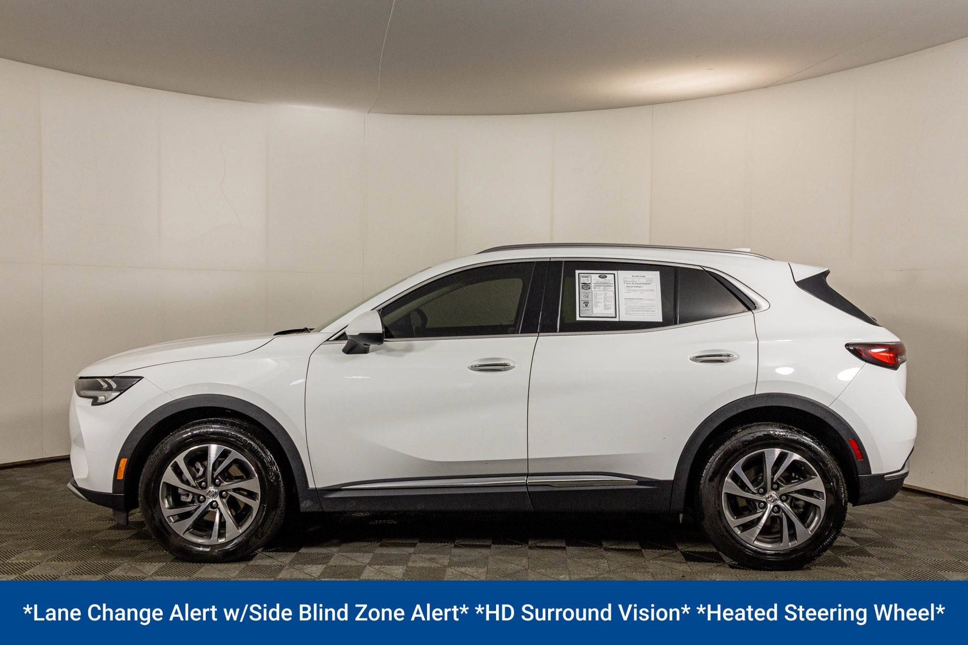 Used 2022 Buick Envision Essence w/ Technology Package I FWD image 21