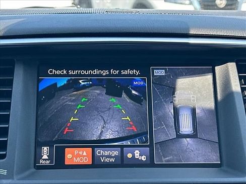 Used 2018 Nissan Armada Platinum RWD image 32