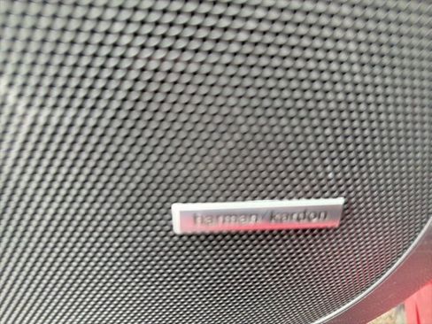 Used 2022 Subaru Ascent Limited w/ Technology Package image 28