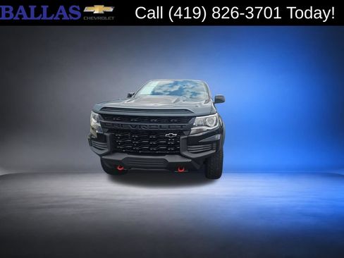 Certified 2021 Chevrolet Colorado ZR2 w/ ZR2 Midnight Special Edition AWD/4WD image 3