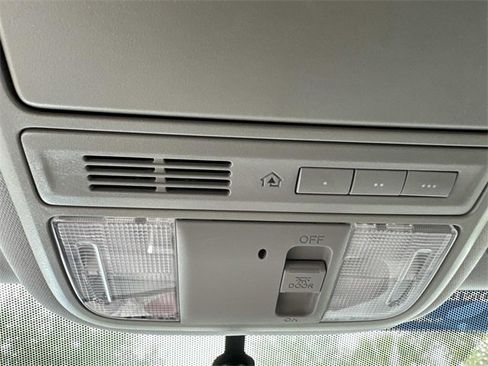 Certified 2017 Honda Ridgeline RTL image 24