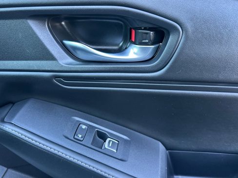 Used 2023 Honda Accord Sport image 18