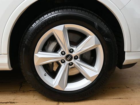 Used 2023 Audi Q7 2.0T Premium image 17