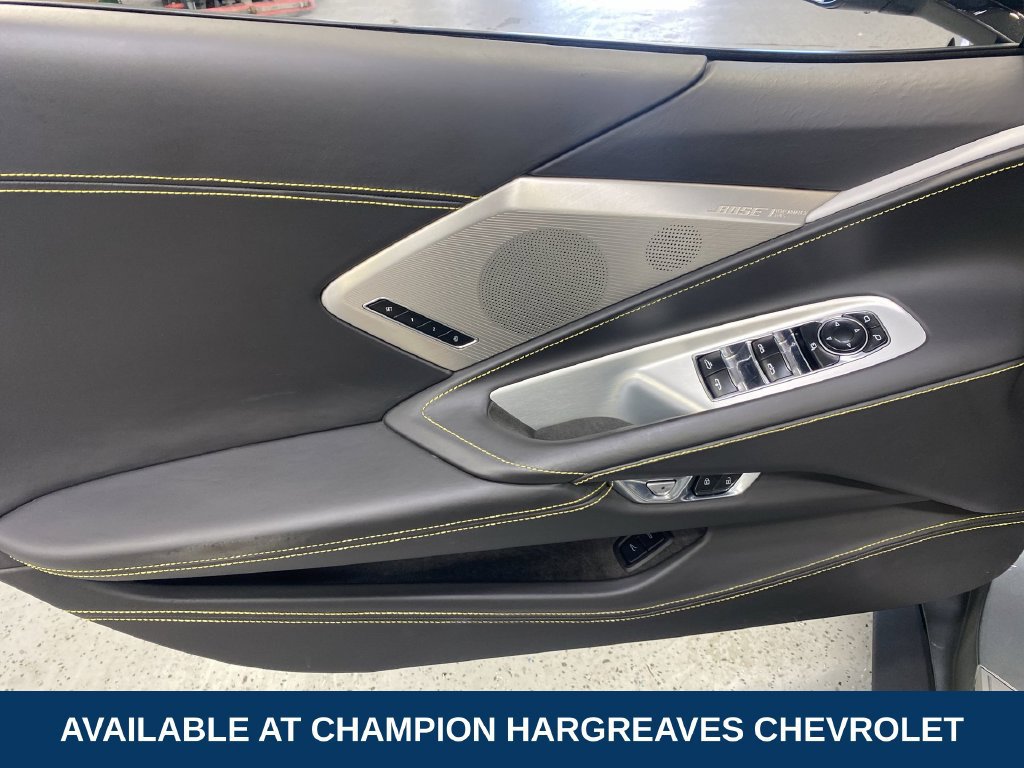 Used 2022 Chevrolet Corvette Stingray Premium Conv RWD image 30