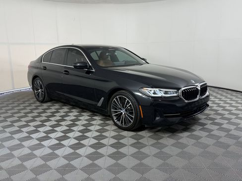 Certified 2023 BMW 530i w/ Premium Package RWD image 7