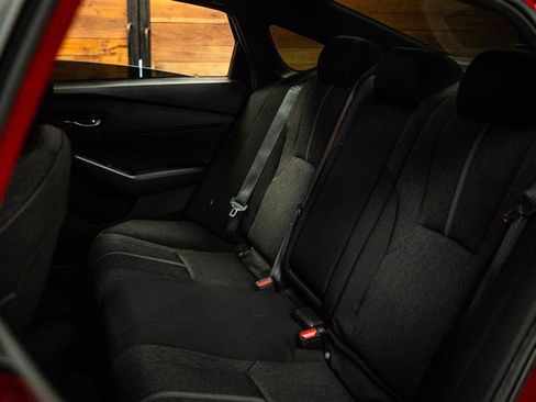 Used 2024 Honda Accord Sport image 10