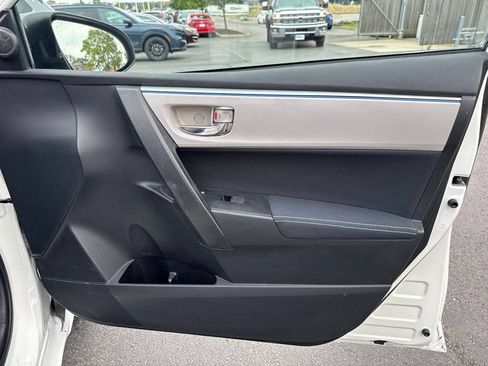 Used 2016 Toyota Corolla LE FWD image 36