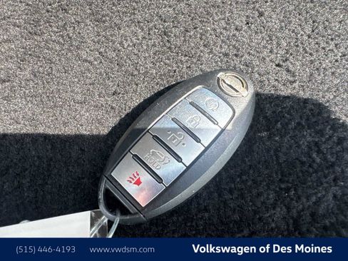 Used 2023 Nissan Armada SL w/ Captain's Chairs Package image 20