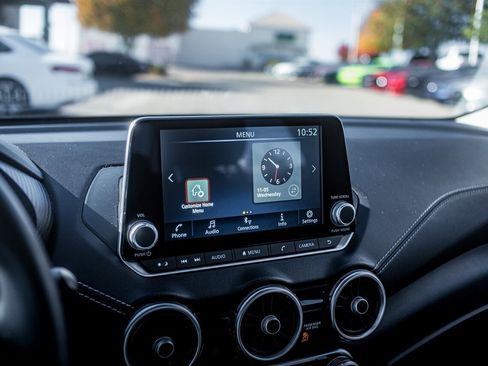 Used 2024 Nissan Sentra SV image 21