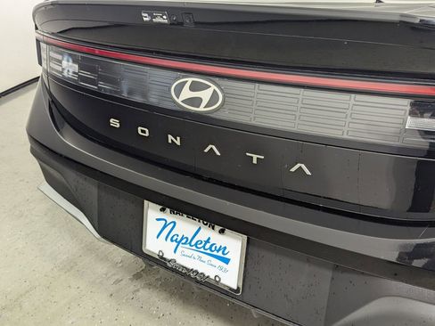 New 2026 Hyundai Sonata SE FWD image 8