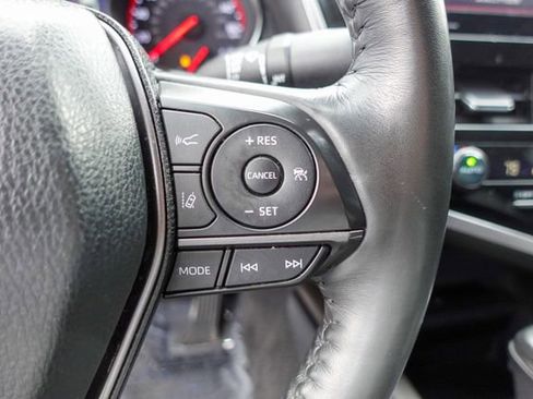 Used 2023 Toyota Camry XSE image 14