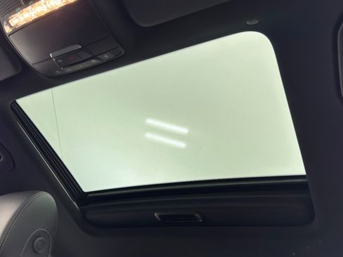 Used 2022 Mercedes-Benz E 350 Sedan w/ AMG Line Exterior image 12