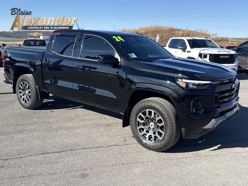 Used 2024 Chevrolet Colorado Z71 w/ Z71 Convenience Package 2 image 1