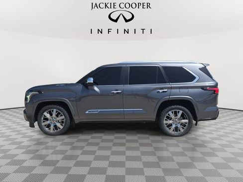 Used 2024 Toyota Sequoia Capstone AWD/4WD image 8