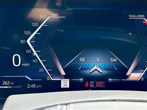 Used 2025 BMW X7 xDrive40i image 44