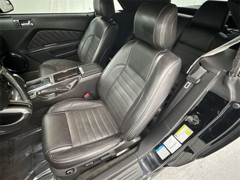 Used 2014 Ford Mustang GT Premium w/ Brembo Brake Package image 11