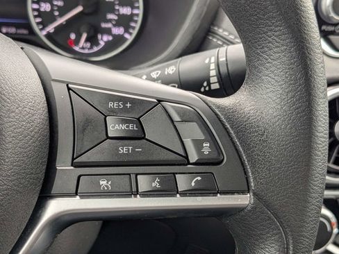 Certified 2024 Nissan Sentra SV image 24