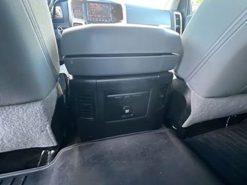 Used 2018 RAM 2500 Big Horn image 29