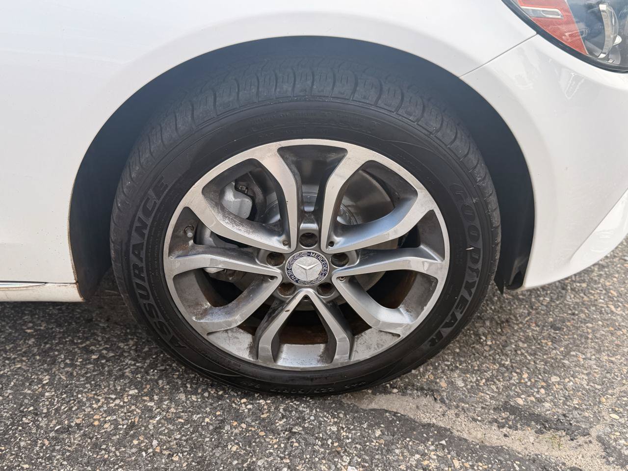 Used 2015 Mercedes-Benz C 300 4MATIC Sedan image 15