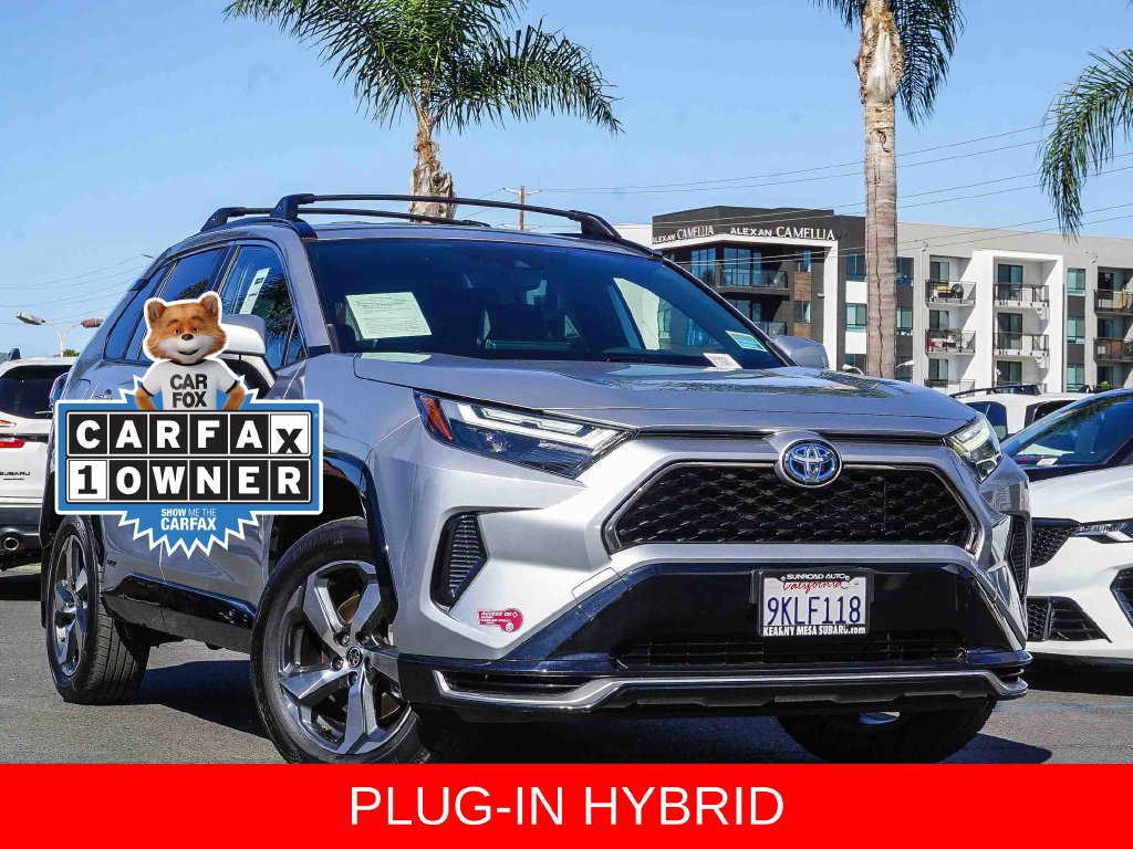 Used 2024 Toyota RAV4 SE AWD/4WD image 1