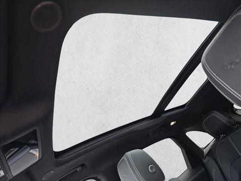 Certified 2025 Jaguar F-PACE R-Dynamic S image 29