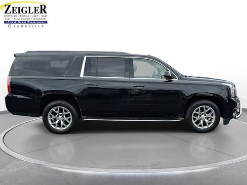Used 2016 GMC Yukon XL SLE w/ HD Trailering Package AWD/4WD image 4