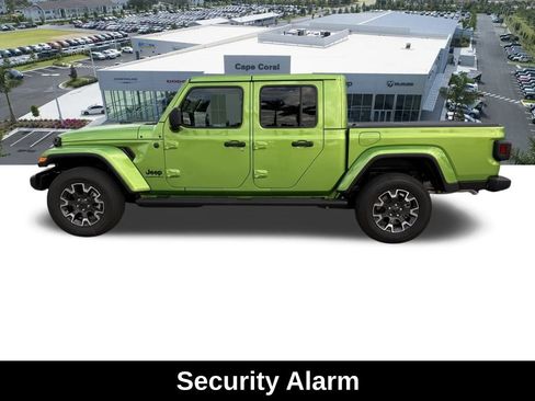 New 2026 Jeep Gladiator Sport AWD/4WD image 7