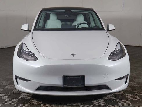 Used 2023 Tesla Model Y Performance AWD/4WD image 14