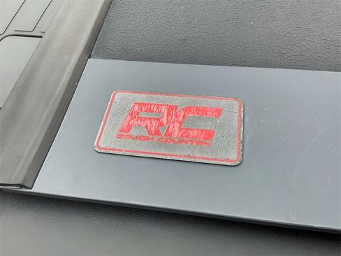 Certified 2024 Ford F250 Lariat w/ Black Appearance Package image 26