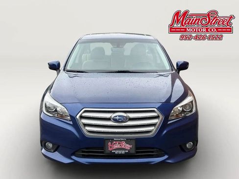 Used 2017 Subaru Legacy 3.6R Limited AWD/4WD image 2