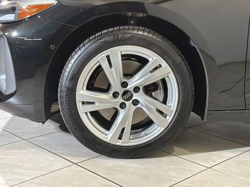 Used 2025 Audi A5 2.0T Premium w/ Convenience Package image 15