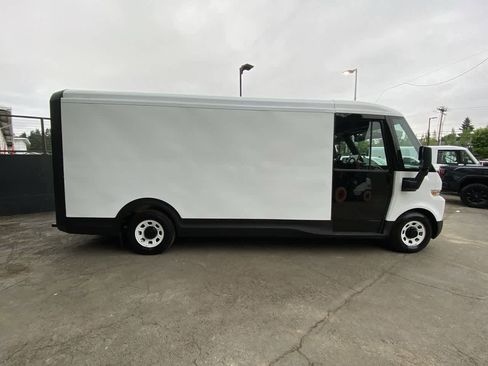 Used 2024 Chevrolet Brightdrop 600 w/ Battery Pack, Max Range AWD/4WD image 7
