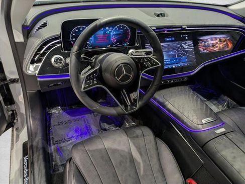 Certified 2025 Mercedes-Benz E 350 4MATIC Sedan image 10