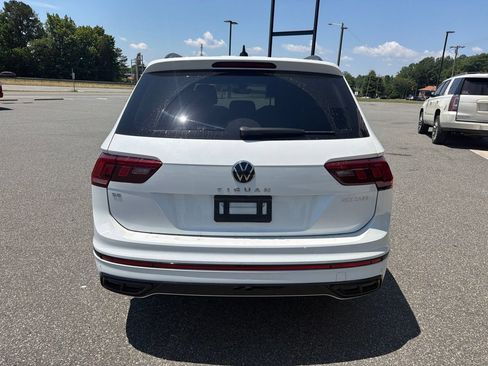 Used 2023 Volkswagen Tiguan SE R-Line FWD image 7
