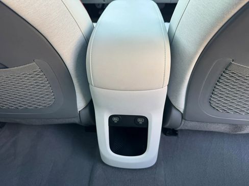 Used 2023 Hyundai Ioniq 5 Limited image 25