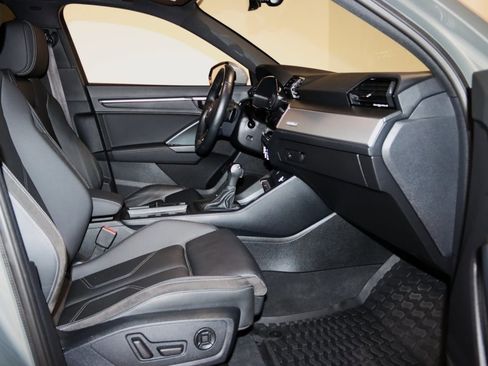 Used 2021 Audi Q3 2.0T Premium Plus w/ Premium Plus Package image 58