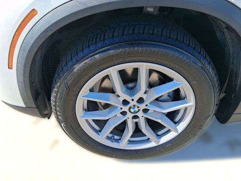 Used 2019 BMW X5 xDrive40i w/ Convenience Package image 11