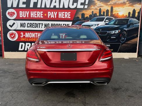 Used 2017 Mercedes-Benz E 300 4MATIC image 16